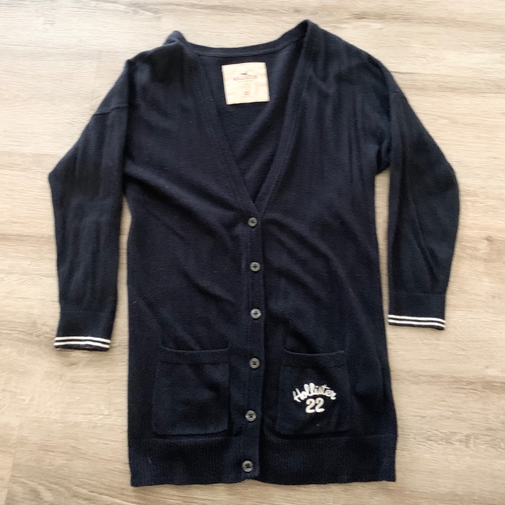 Navy Hollister cardigan w mid sleeve XS